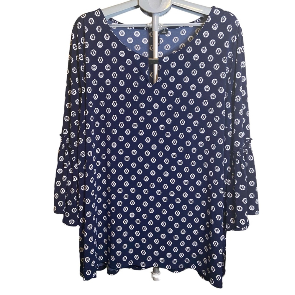 Kim Rogers navy blue with white polkadot blouse